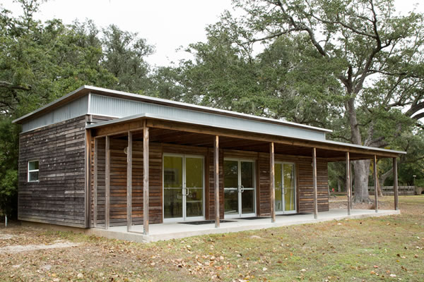 Lynn Meadows Discovery Center